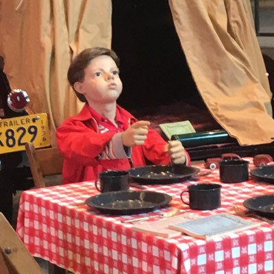 Profile Picture of Aidan Putnam (@nunya_gunther) on Twitter