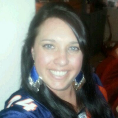 Profile Picture of Me (@tarateeter36) on Twitter