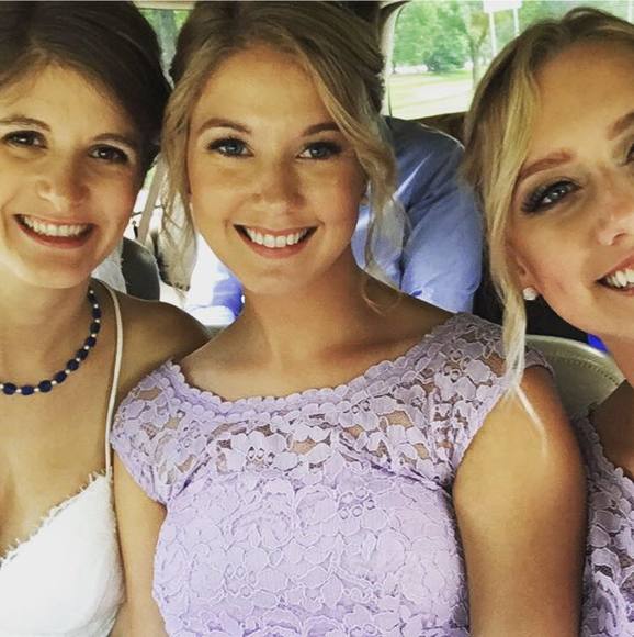 Profile Picture of Kristen Buddenhagen (@kbudden122) on Poshmark