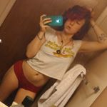 Profile Picture of karen (@stonerrgoddess) on Instagram