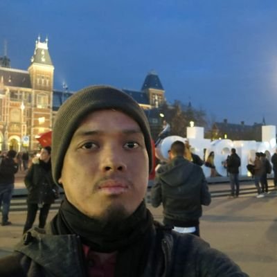 Profile Picture of Eugene Alvin Villar  🌸 (@__seav__) on Twitter