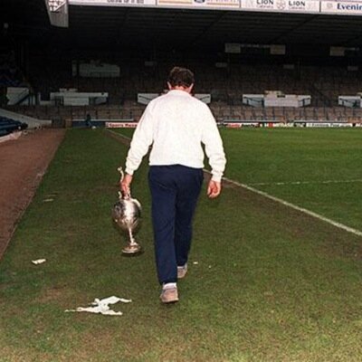 Profile Picture of Phil Slade (@Clarke1nil) on Twitter
