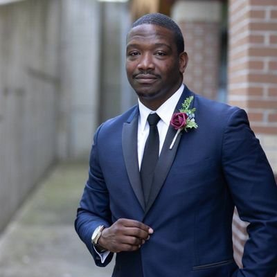 Profile Picture of Andre Aiken (@chefdrespeaks) on Twitter