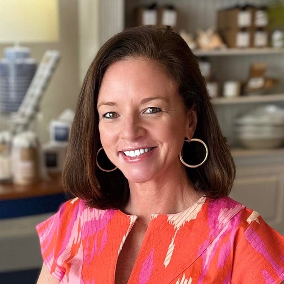 Profile Picture of Mckenzie Hutaff (@mckhj) on Poshmark