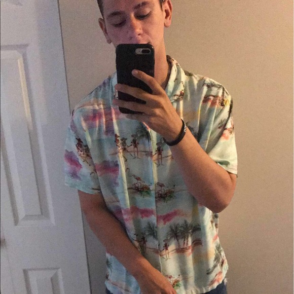 Profile Picture of Cross Scarpaci (@scarpaci97) on Poshmark