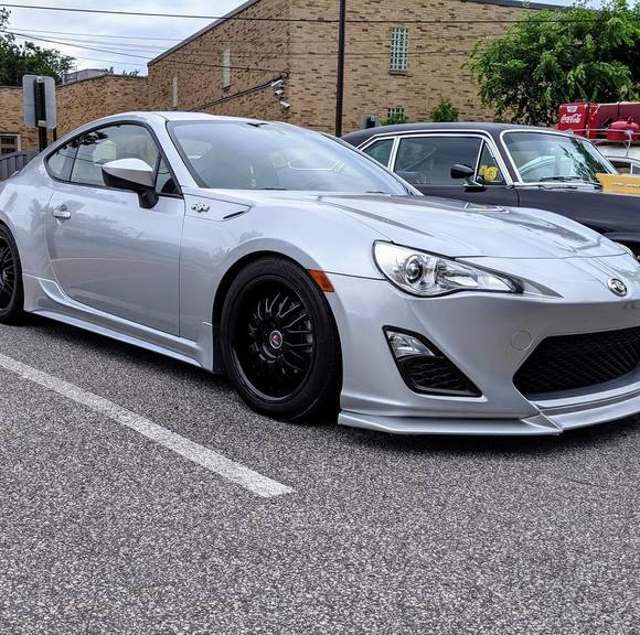 Profile Picture of Pete Thompson (@pete39sp) on Poshmark