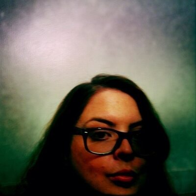 Profile Picture of Elizabeth Kelleher (@Lizzikelleher) on Twitter