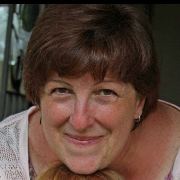 Profile Picture of Brenda Foxwell (@dandyacres) on Poshmark