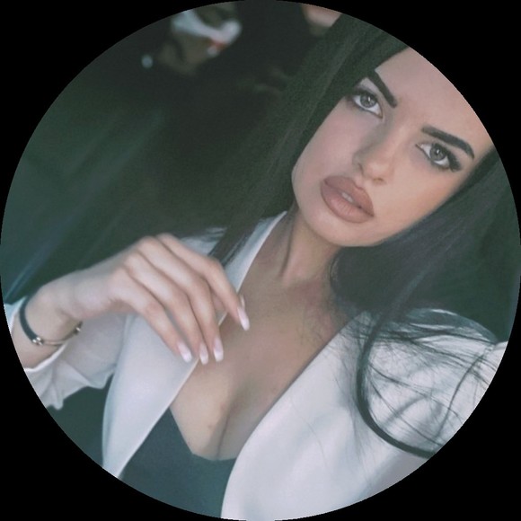 Profile Picture of Constance Bailey (@constancebai331) on Poshmark