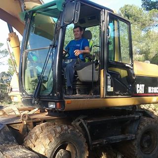 Profile Picture of Curry Lucas (Curry) (@francisco.barreda.503) on Facebook