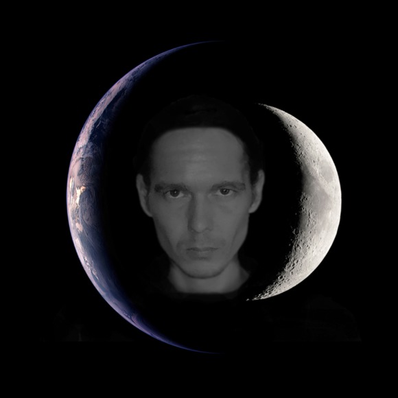 Profile Picture of Robert Clemente (@robclemt) on Poshmark