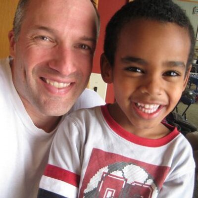 Profile Picture of David Blust (@DaveandSamuel) on Twitter