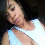 Profile Picture of Stéfany Custódio (@stefany8custodio) on Instagram