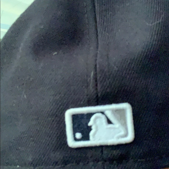 Profile Picture of Raygan Schwindt (@raygansfitted) on Poshmark