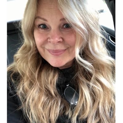 Profile Picture of Monica Michaels (@MonicaM29117332) on Twitter