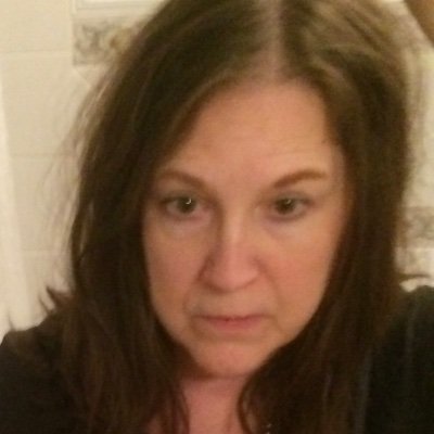 Profile Picture of Mary March (@MaryMarch3) on Twitter