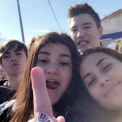 Profile Picture of Viviana Villarreal (@Viviana77486644) on Twitter