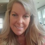 Profile Picture of Suzanne Skwarto Mello (@colby109.sm) on Instagram