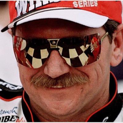 Profile Picture of Swigs (@Asher_walker) on Twitter