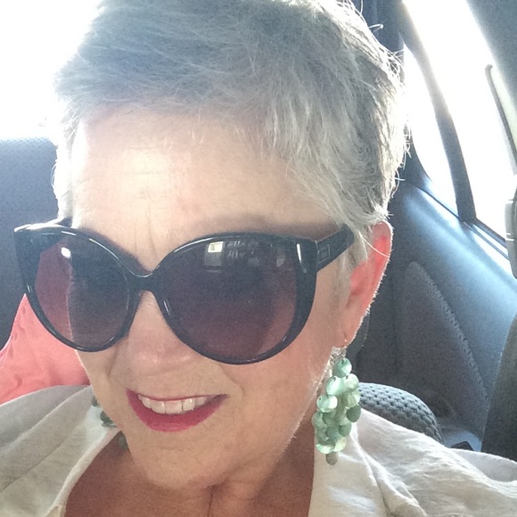 Profile Picture of Marypat Eltrich (@marypat15) on Poshmark