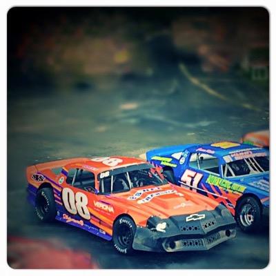 Profile Picture of Jonathan Tracey (@jonboy_4x) on Twitter