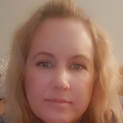 Profile Picture of Lori Cushing (@LoriCushing4) on Twitter