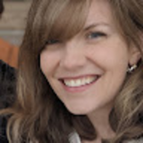 Profile Picture of Sarah Bobko (@bobkosarah) on Poshmark