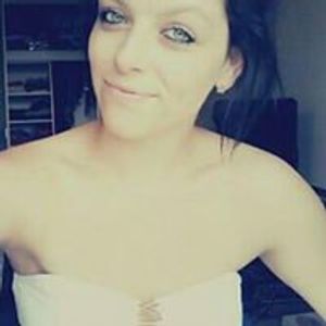 Profile Picture of Sarah Hanshaw (@sarah.hanshaw.75) on Myspace