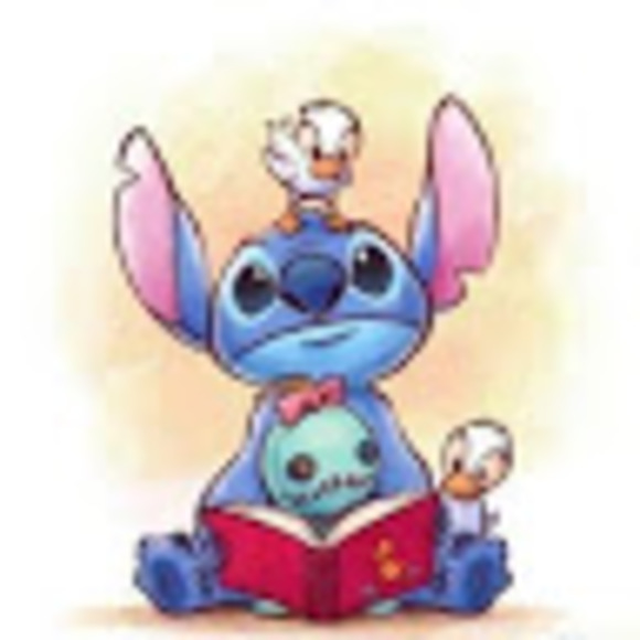 Profile Picture of Lupita Andres francisco (@lupitaandres862) on Poshmark