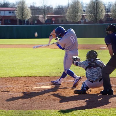 Profile Picture of Luke Bradshaw (@lukebradshaw34) on Twitter