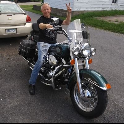 Profile Picture of Brian Bingaman (@BrianBingaman20) on Twitter