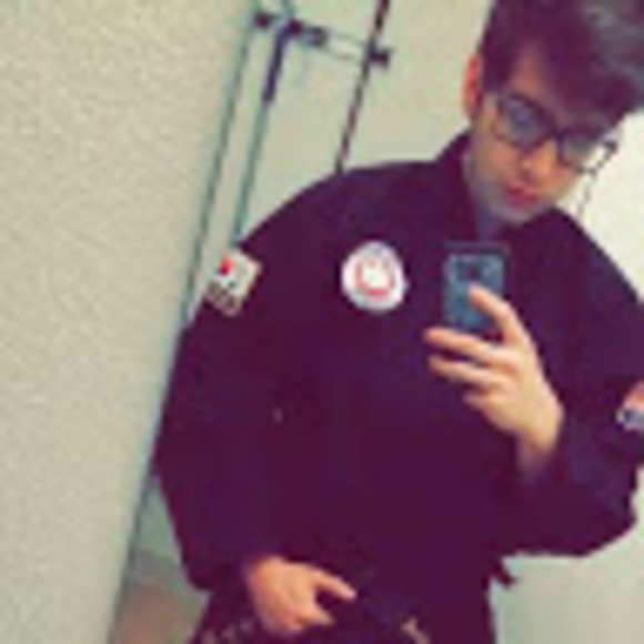 Profile Picture of Ismael Olvera (@ismaelolvera7) on Poshmark
