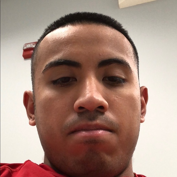 Profile Picture of Alex Jaquez (@jaquez2323) on Poshmark