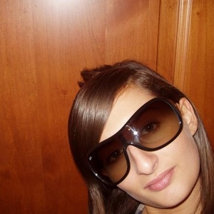 Profile Picture of Claudia De Marco (@125624295) on Myspace