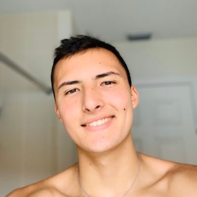 Profile Picture of Michael Oh (@Mikeoh2120) on Twitter