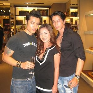 Profile Picture of Vanessa Dinh (@431379804) on Myspace