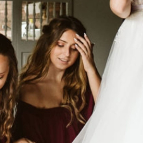 Profile Picture of Ava Checchio (@avachecchio) on Poshmark