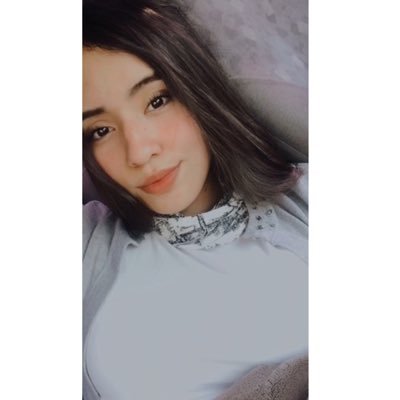 Profile Picture of Cynthia 🌻 (@CynthiaMoran_) on Twitter