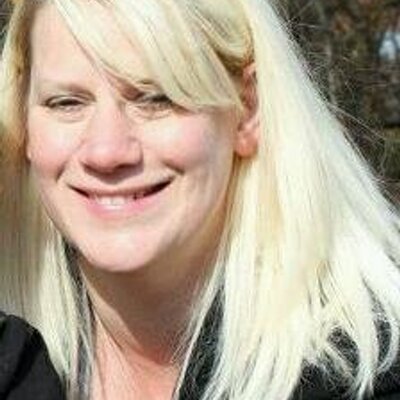 Profile Picture of Teri Barnett (@lynnteri67) on Twitter