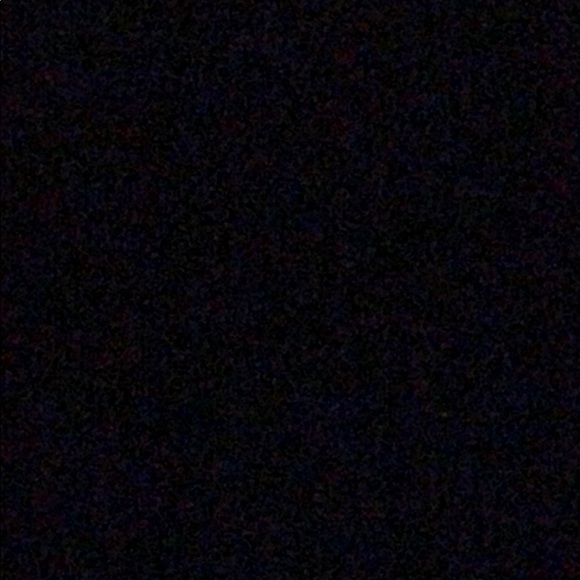 Profile Picture of Kathleen Weede (@withinme) on Poshmark