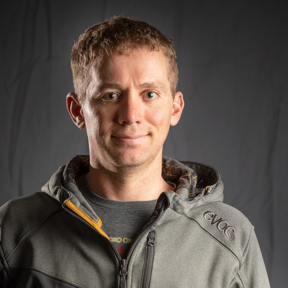 Profile Picture of Jeremy Furman (@jeremyfurman) on Poshmark