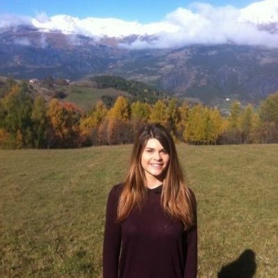 Profile Picture of Julia Roux (@JuliaRoux) on Twitter