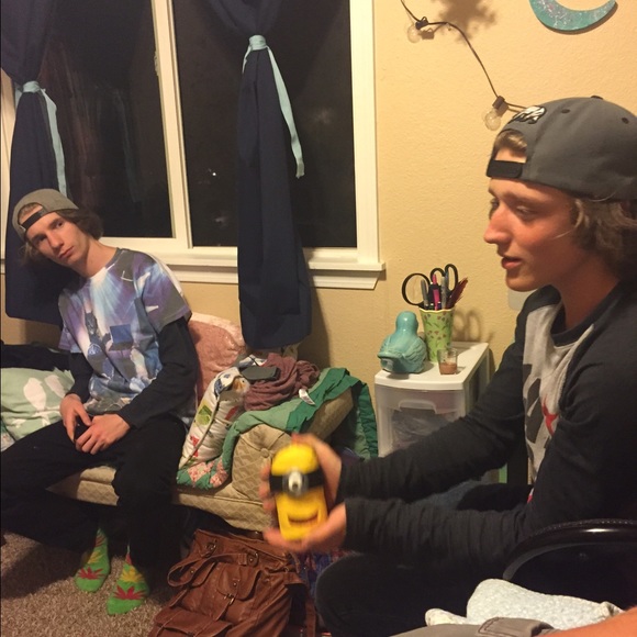 Profile Picture of Connor Flynn (@flynncon16) on Poshmark