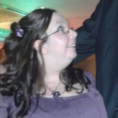 Profile Picture of Michelle Kearney (@Mitch_rk27) on Twitter