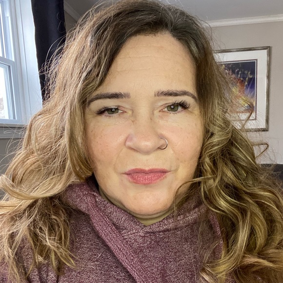 Profile Picture of Kim Causey (@dustyblu58) on Poshmark