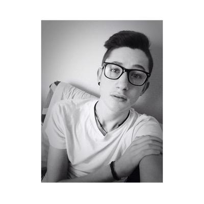 Profile Picture of Daniele Omassi (@Omassi97) on Twitter