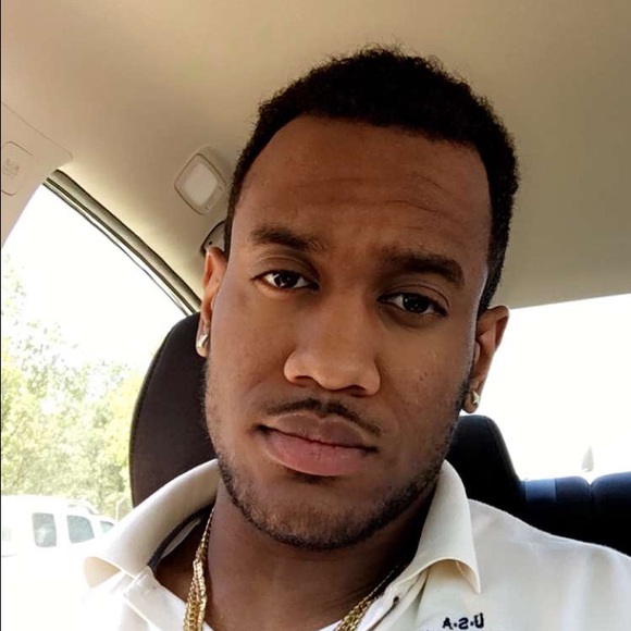 Profile Picture of Kenny Bryant (@kbgreedy) on Poshmark