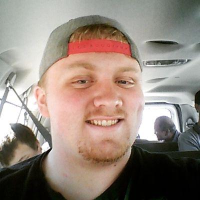 Profile Picture of John Cumberledge (@vphellyeah1994) on Twitter