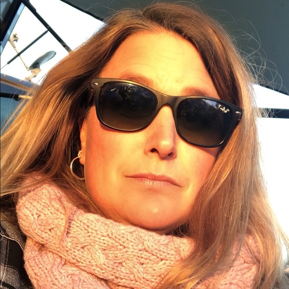 Profile Picture of Brianne Jory (@briannemdj) on Poshmark