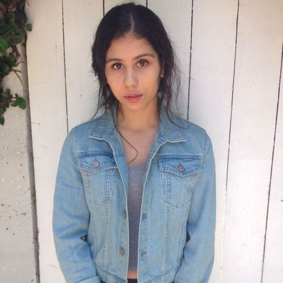 Profile Picture of Jasmine Gharavi (@jasminegharavi) on Poshmark